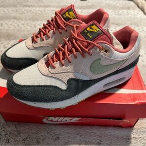 Nike Air Max Sneakers in Pink and Green Tones